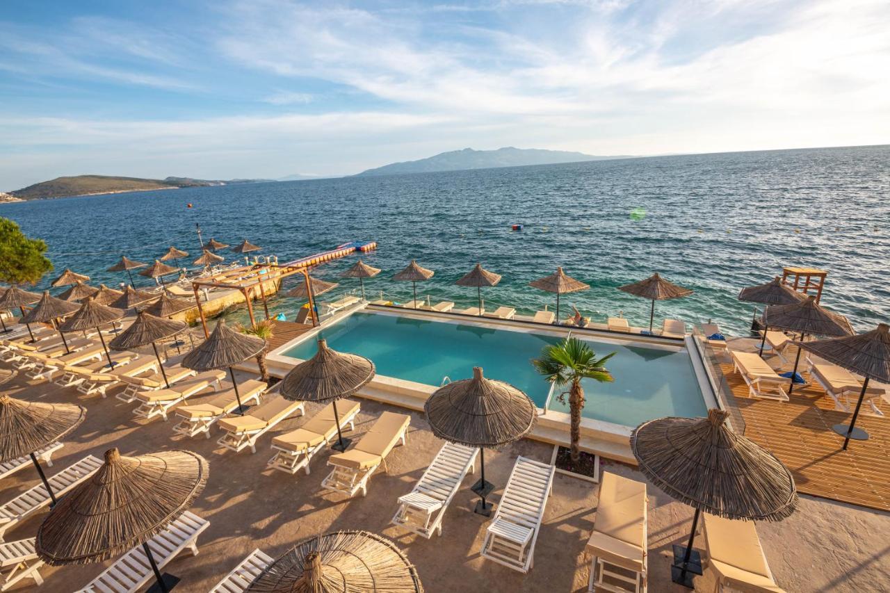 Hotel Jaroal Sarande Exterior photo